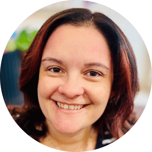 circle-shaped portrait of Lecturer, Carina Gleeson, smiling at the camera